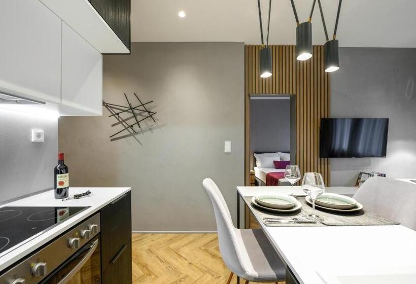Olvios Luxury Suites