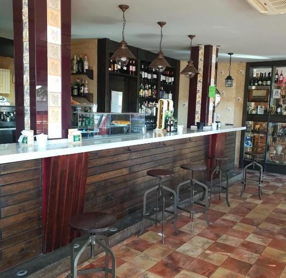 ペンション Hostal La Horra