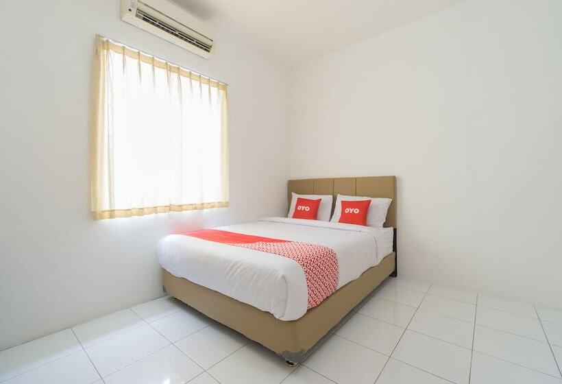 هتل Oyo 2110 Rotterdam Residence