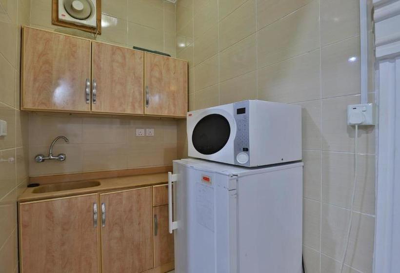 Отель Oyo 334 Taraf Jeddah