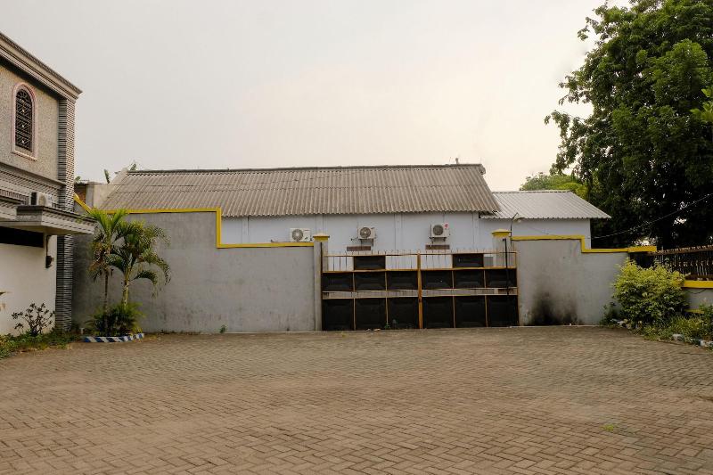 فندق Dewi Near Gor Merdeka Jombang Mitra Reddoorz