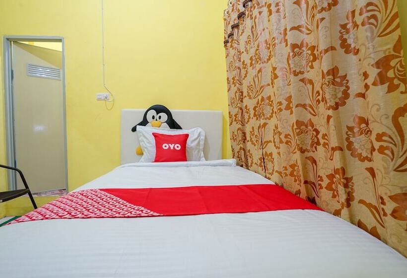 هتل Alam Lestari Redpartner