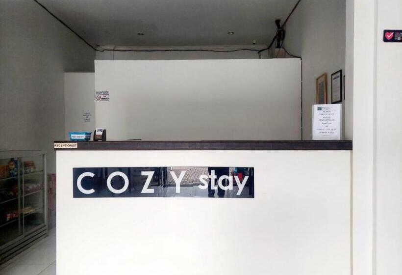 هتل Cozy Stay Kupang