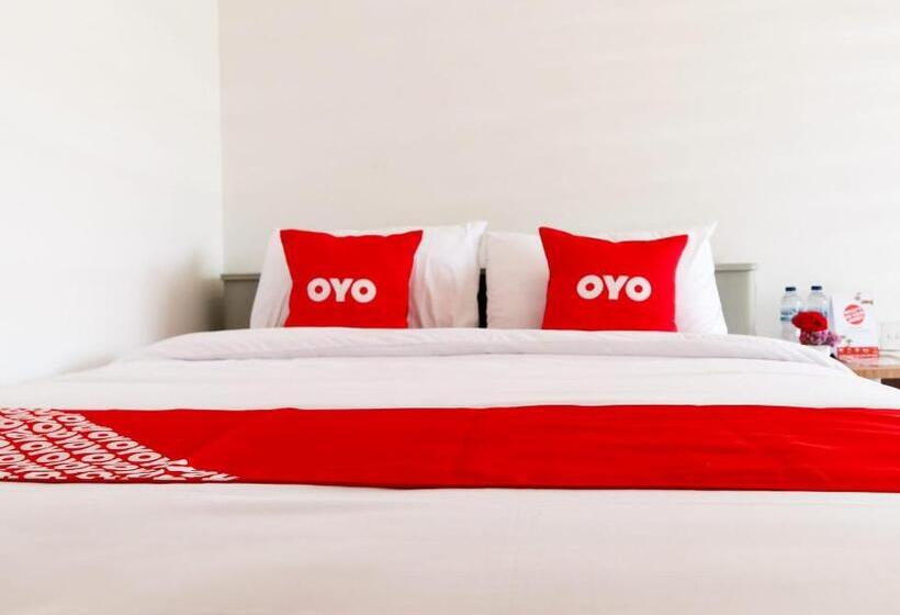هتل Oyo 1191 Monalisa Residence And Cafe