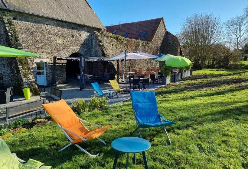 بنسيون Le Relais De La Comté