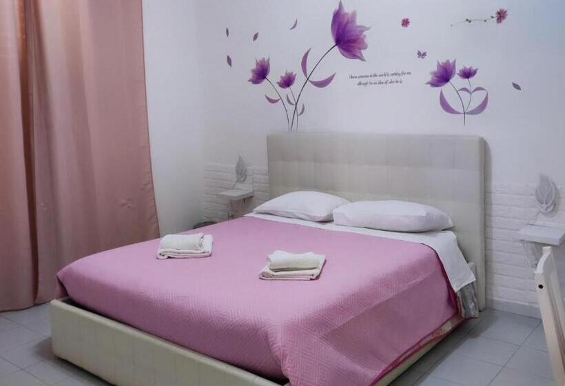 تختخواب و صبحانه Le Tre Orchidee