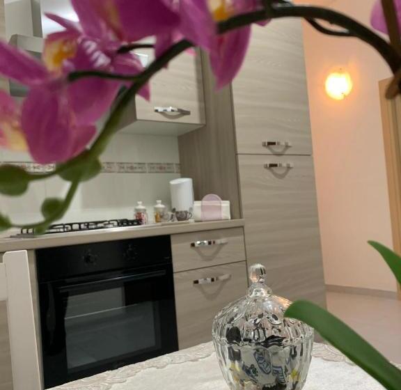 تختخواب و صبحانه Le Tre Orchidee