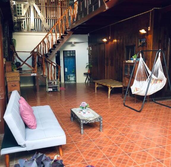 پانسیون Banthai Guesthouse