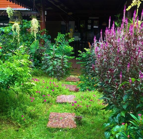 پانسیون Banthai Guesthouse