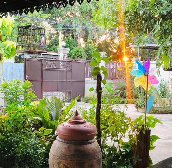 پانسیون Banthai Guesthouse