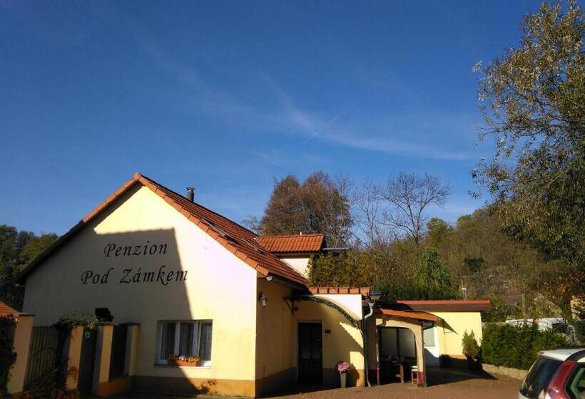 پانسیون Penzion Pod Zámkem