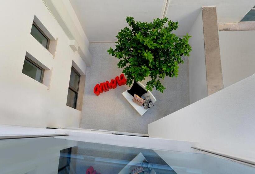تختخواب و صبحانه All'ombra