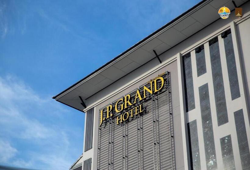 هتل J.p.grand
