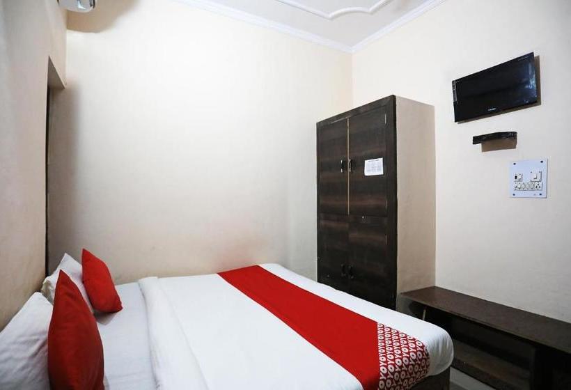 Hotell Oyo 44396 Mugdal Rishi Dham