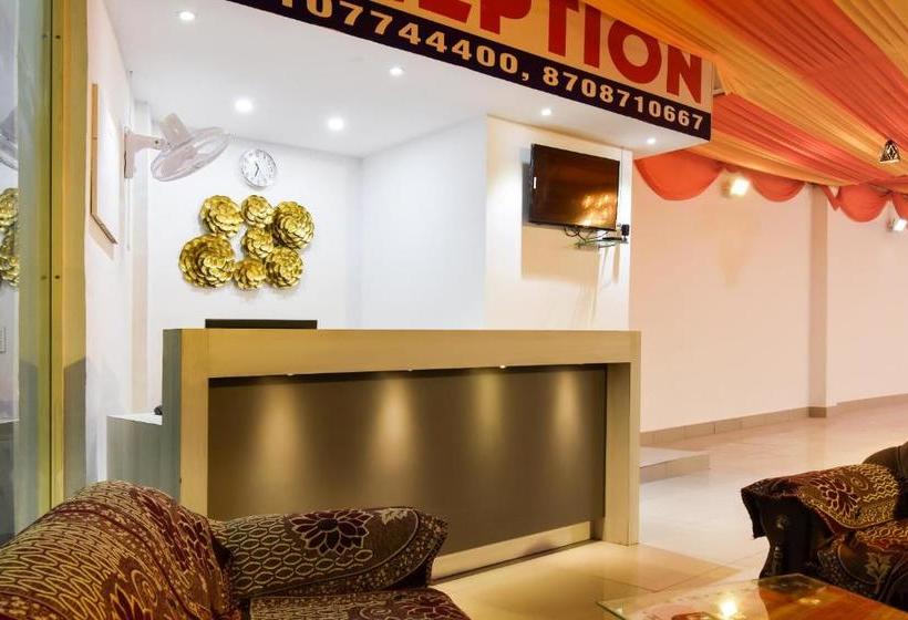 בית מלון כפרי Oyo 62051  Bhardwaj