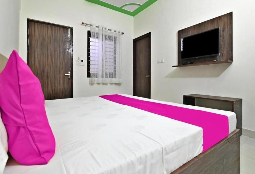 בית מלון כפרי Spot On 60218 Raj Inn Spot