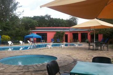 White Castle Hotel Arua