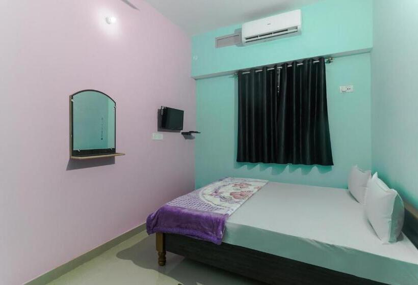 Spot On Hotel Raj