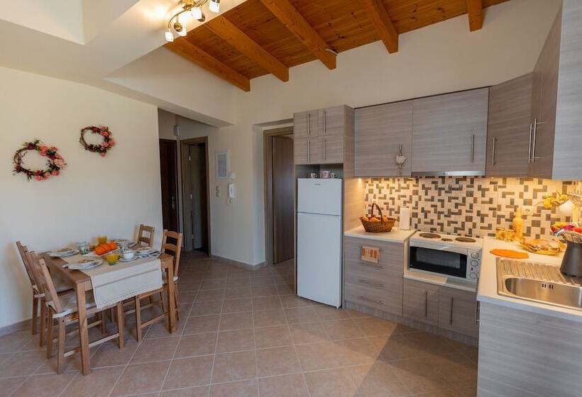 Argostoli Apartments