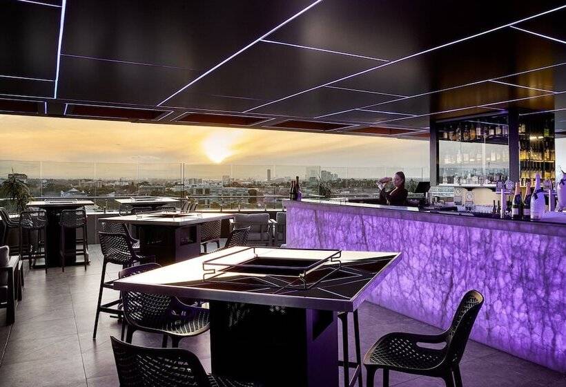 هتل Crowne Plaza Sydney Burwood, An Ihg
