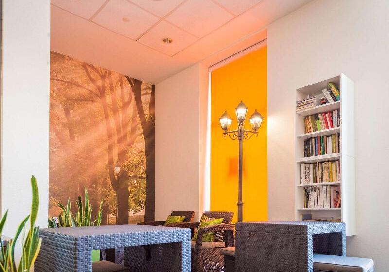 هتل Ibis Budget Krakow Stare Miasto
