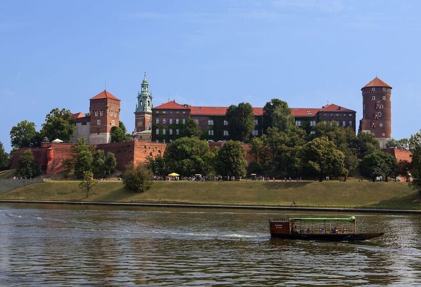 هتل Ibis Budget Krakow Stare Miasto