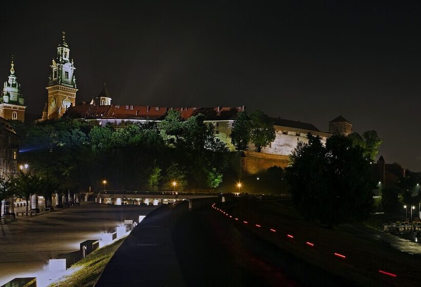 هتل Ibis Budget Krakow Stare Miasto