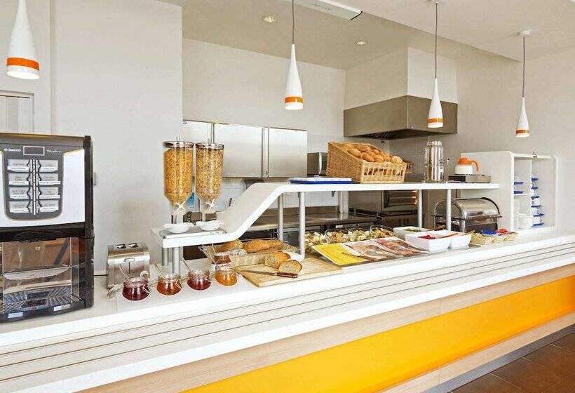 هتل Ibis Budget Krakow Stare Miasto
