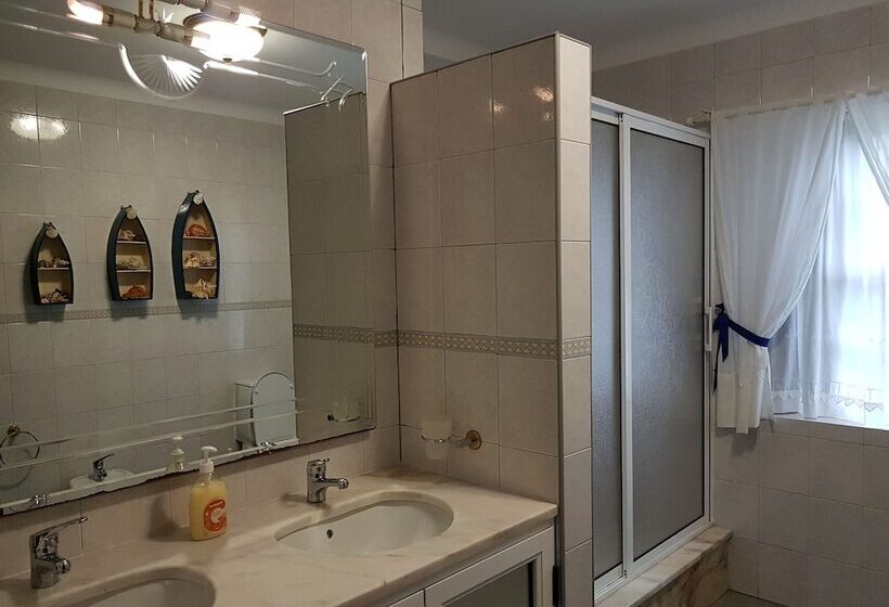 بنسيون Casa Marques