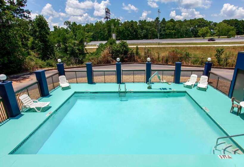 فندق Baymont By Wyndham Mcdonough