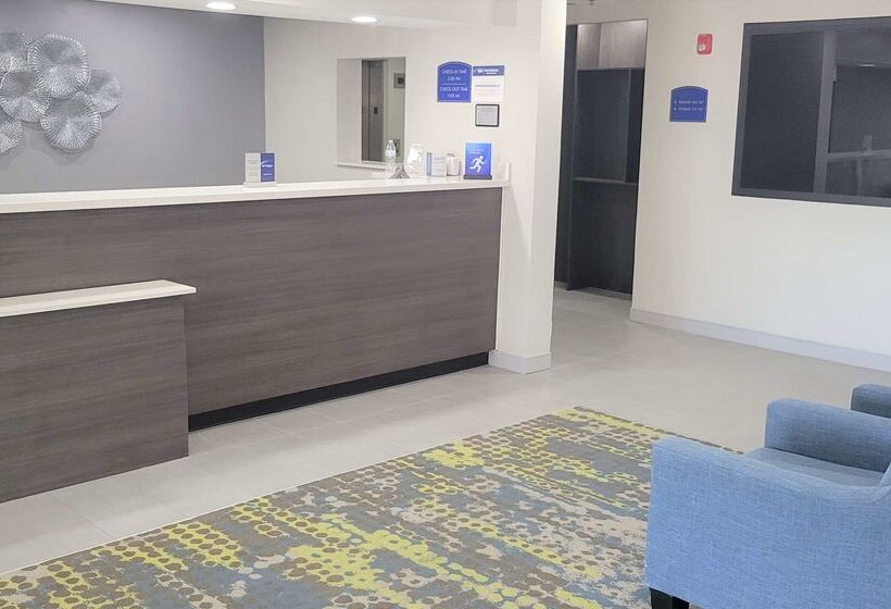 هتل Best Western Heartland Inn