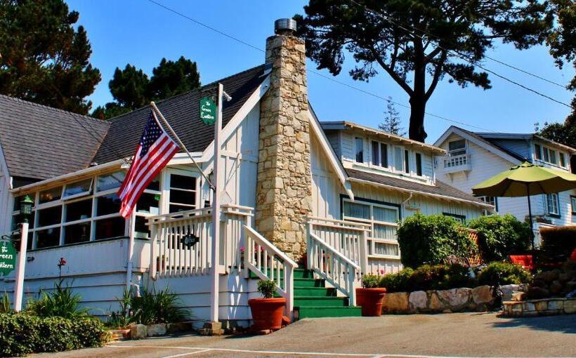 هتل Carmel Green Lantern Inn