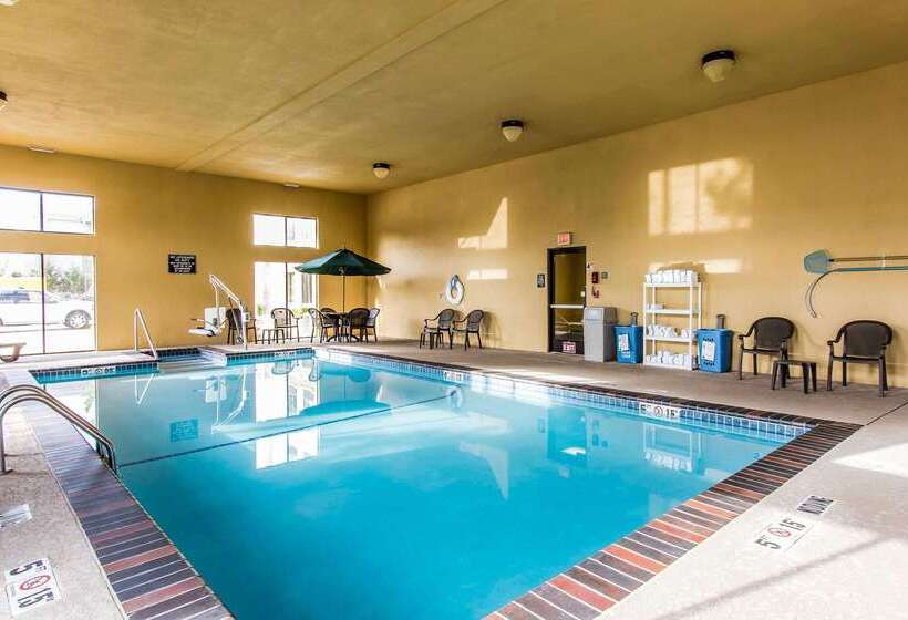 هتل Comfort Inn & Suites Ardmore
