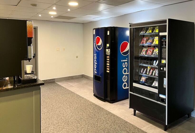 Motel 6 Montgomery, Al   Eastern Blvd