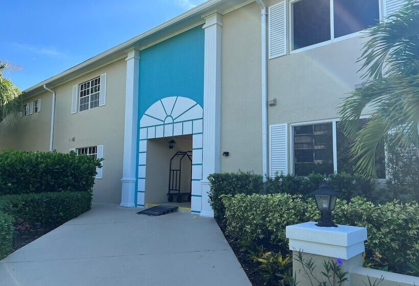 هتل Gulfstream Manor