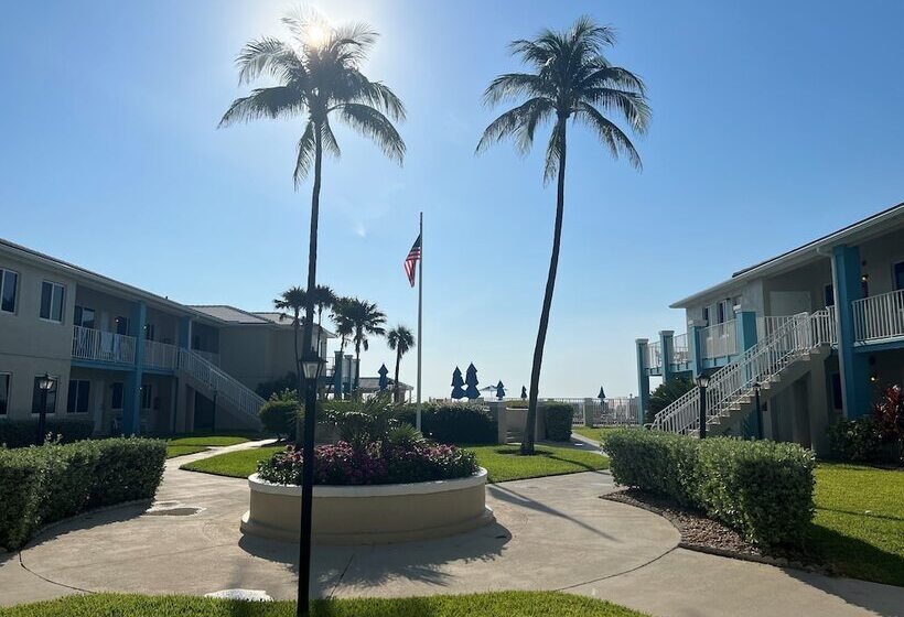 هتل Gulfstream Manor