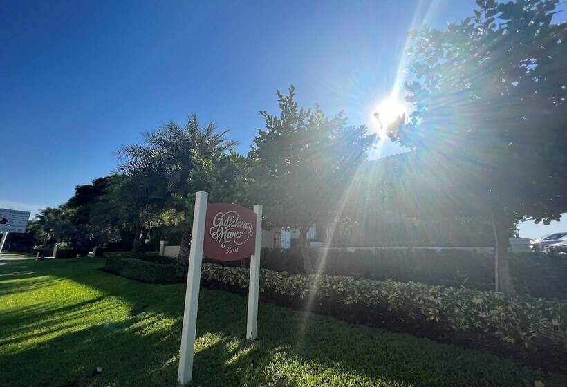 هتل Gulfstream Manor
