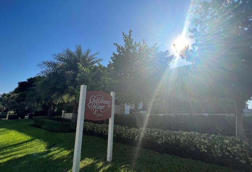 هتل Gulfstream Manor