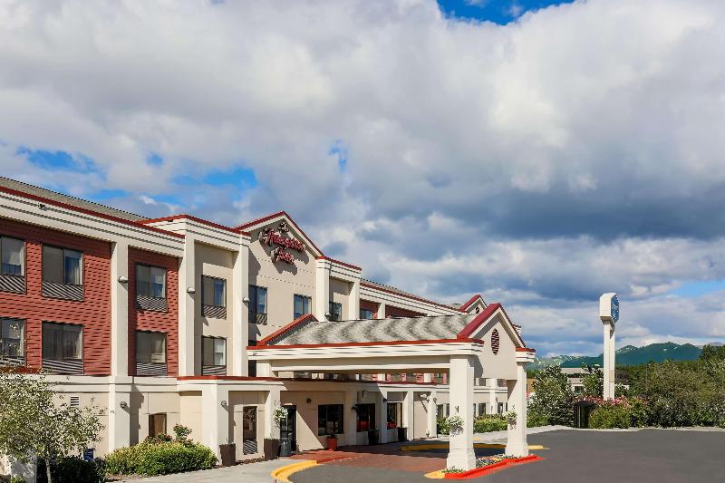 هتل Hampton Inn Anchorage