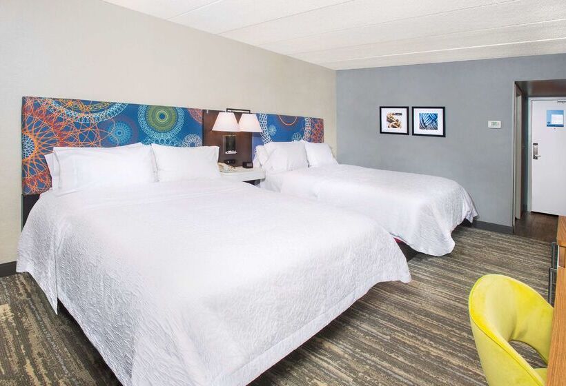 هتل Hampton Inn & Suites Annapolis