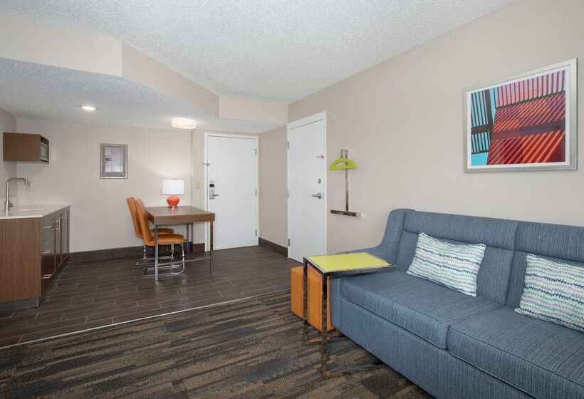 호텔 Hampton Inn & Suites Kansas City Merriam