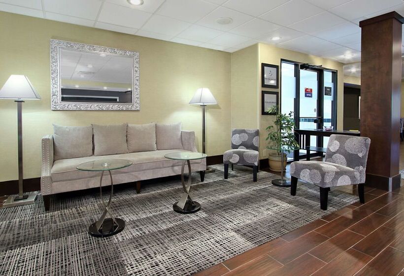 호텔 Hampton Inn Ashtabula