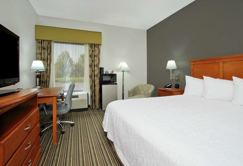 호텔 Hampton Inn Ashtabula