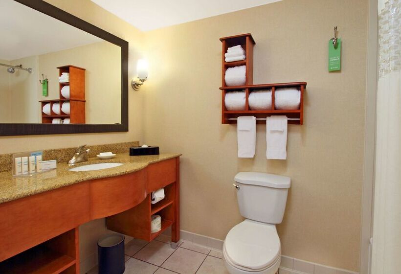 호텔 Hampton Inn Ashtabula