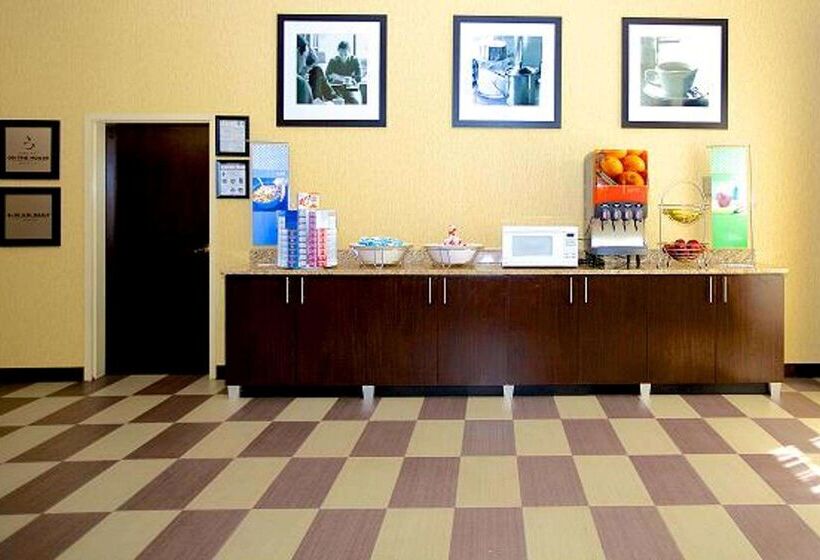 هتل Hampton Inn Atlanta/douglasville
