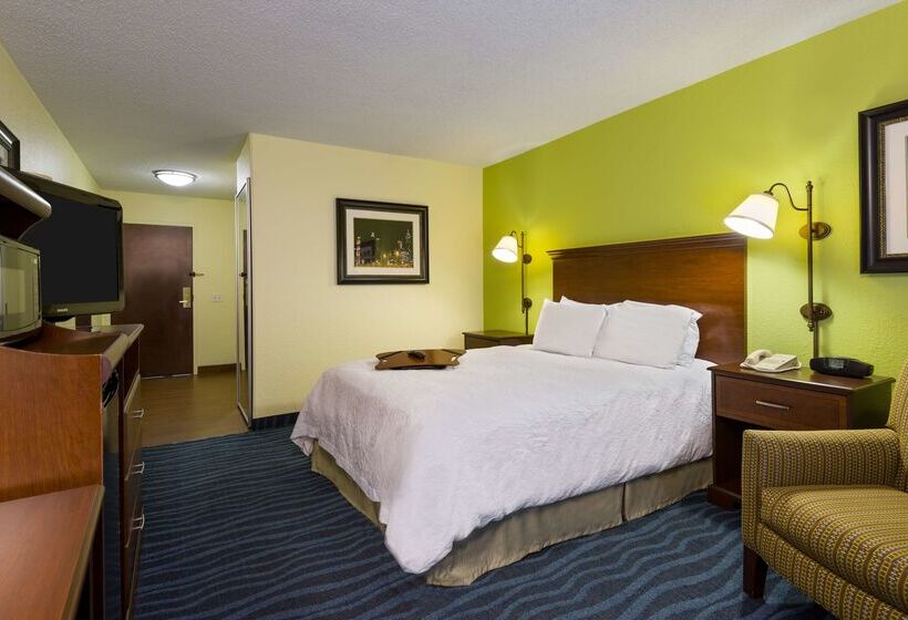 هتل Hampton Inn Atlantaperimeter Center