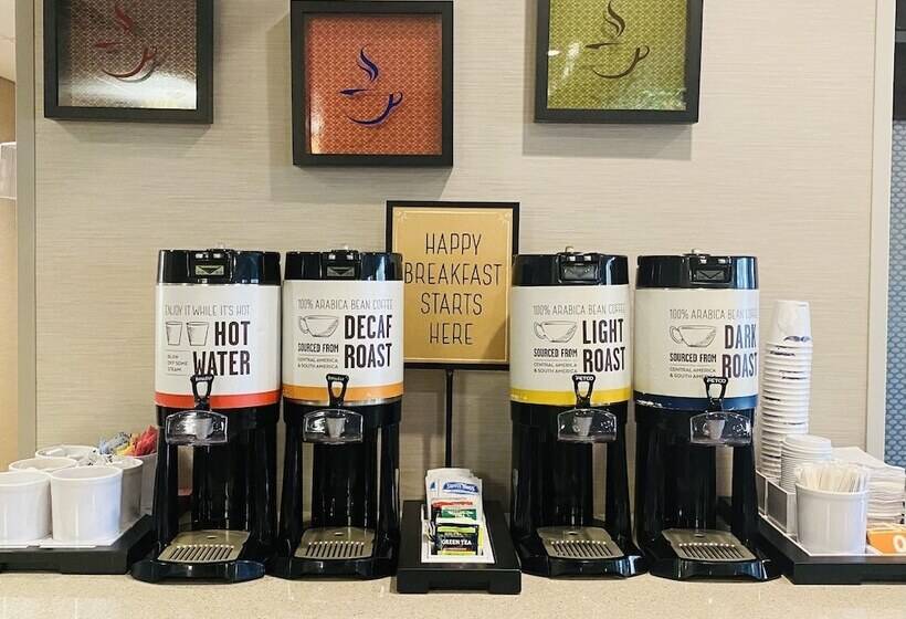 هتل Hampton Inn Beaufort