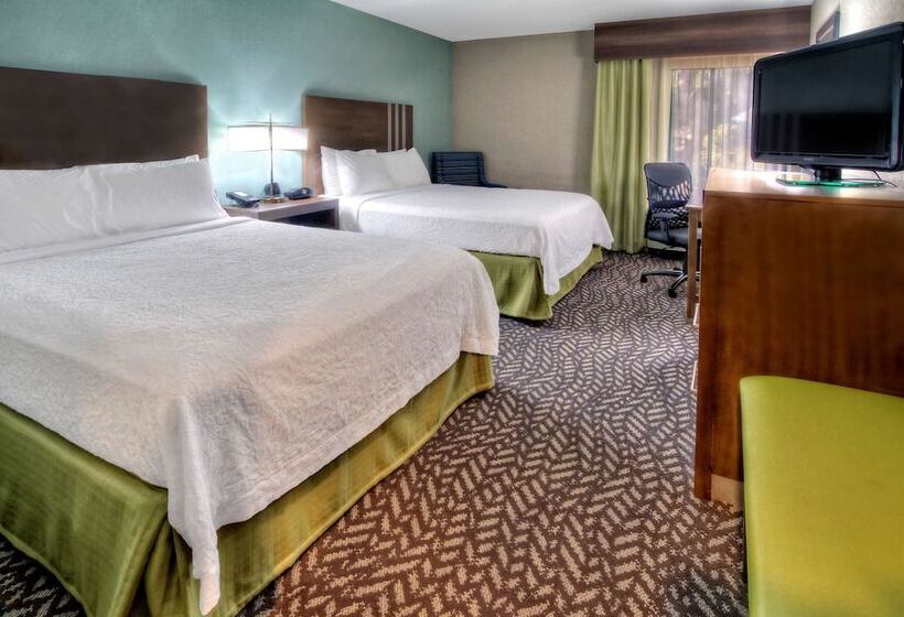 هتل Hampton Inn Beaufort