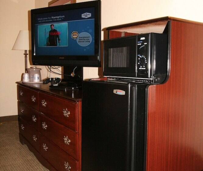 هتل Hampton Inn Beaufort