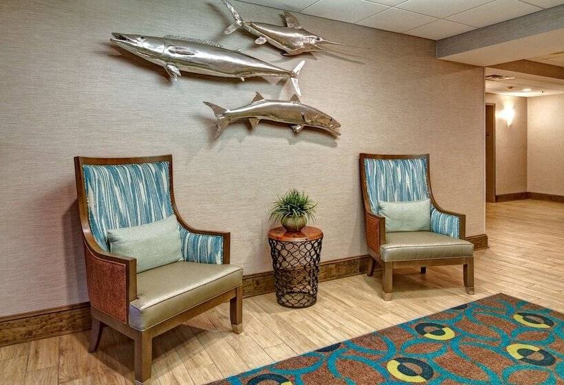 هتل Hampton Inn Beaufort